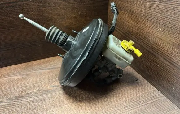 Audi A3 S3 8L Brake booster 03350884581