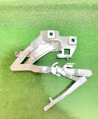 Polestar 2 Engine bonnet/hood hinges 31688413