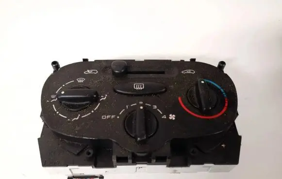 Peugeot 206 Climate control unit behr99210
