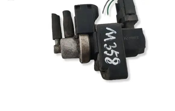 Hyundai ix35 Valve vacuum 7002720