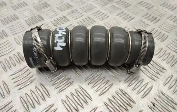 Intercooler hose/pipe