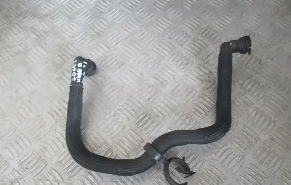 Peugeot 3008 I Breather hose/pipe 