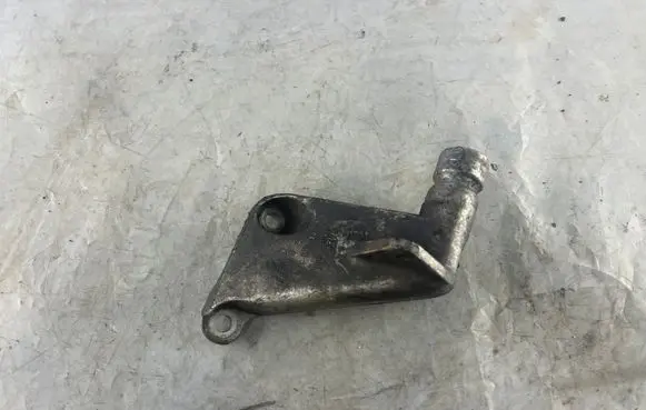 Audi A6 S6 C5 4B Engine mounting bracket 4A0199343