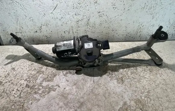 Jaguar XF X260 Front wiper linkage and motor W000060842