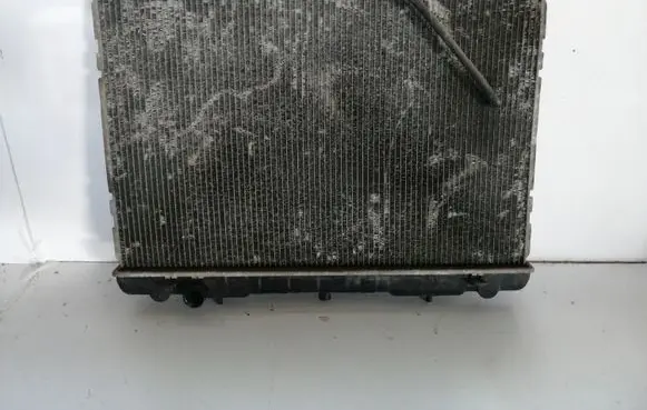 Nissan Navara D40 Coolant radiator