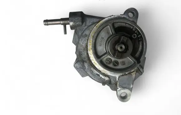 Toyota Auris E180 Vacuum pump 123456