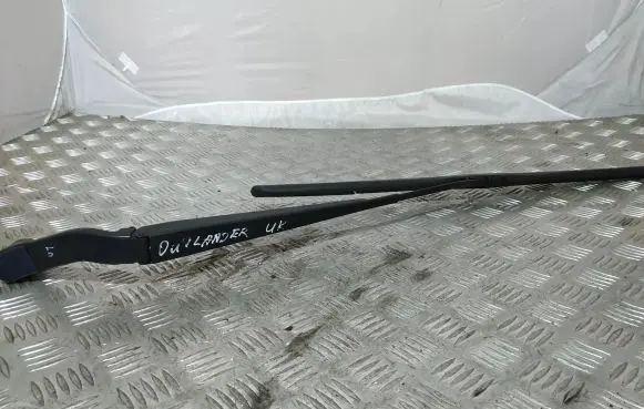 Mitsubishi Outlander Windshield/front glass wiper blade 