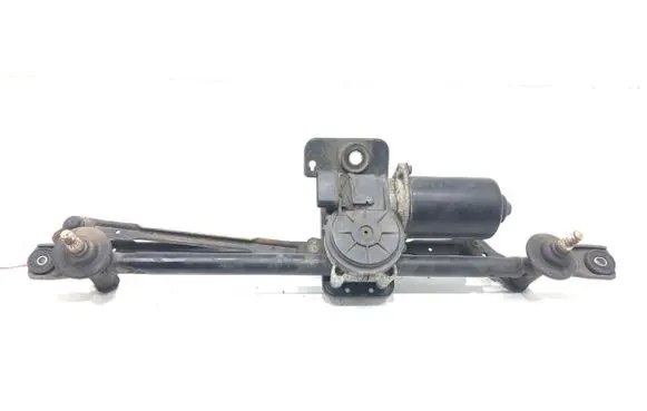 KIA Sportage Front wiper linkage and motor