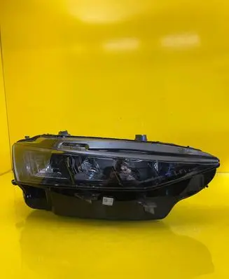 Citroen DS7 Crossback Headlight/headlamp 9841272680