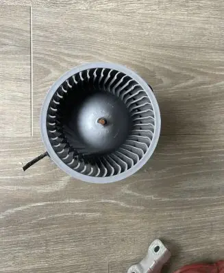 KIA Pro Cee'd III Heater fan/blower EB1D1NXJLA