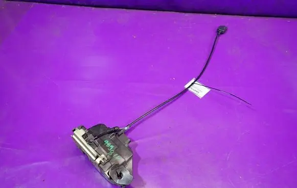 Renault Scenic II - Grand scenic II Front door lock 