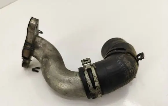 Renault Trafic III (X82) EGR valve line/pipe/hose