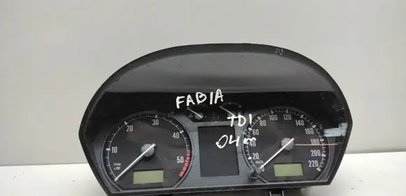 Skoda Fabia Mk1 (6Y) Speedometer (instrument cluster) 6Y0920880E
