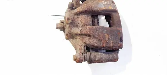 Honda CR-V Front brake caliper