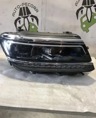 Volkswagen Tiguan Headlight/headlamp 5NB941082A