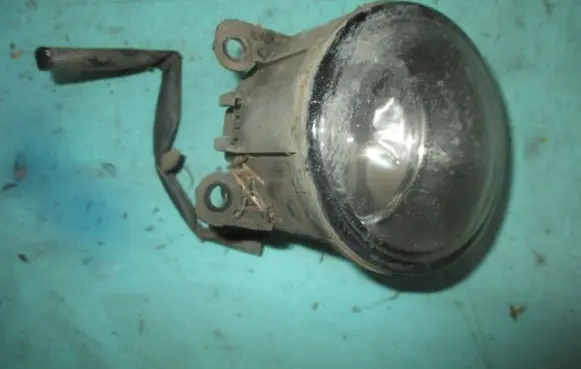 Suzuki Grand Vitara II Front fog light 89210094