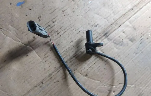 Renault Espace III Crankshaft position sensor