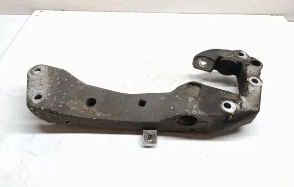 BMW 5 F10 F11 Gearbox mounting bracket 6777615 22326777615