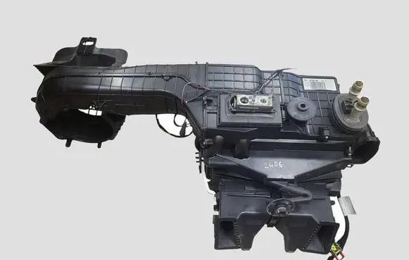 Peugeot 5008 Interior heater climate box assembly 9673831480 25015048