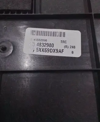 Chrysler Pacifica Other trunk/boot trim element 5XK69DX9AF 4832980
