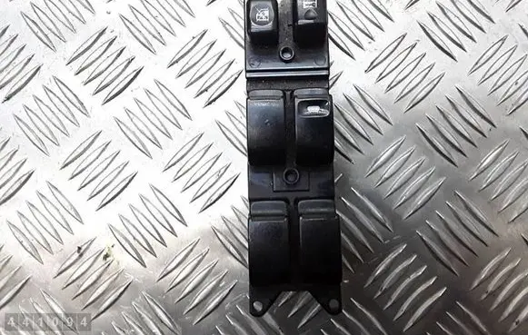 Citroen C-Crosser Electric window control switch 8608A181
