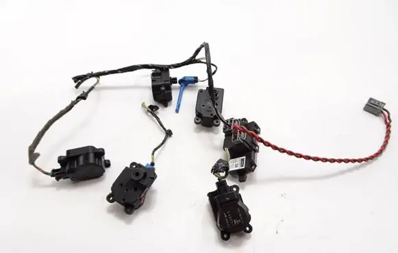 Ford Grand C-MAX Air flap motor/actuator 3M5H19E616AB