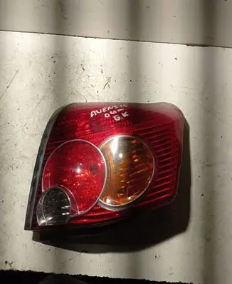 Toyota Avensis T250 Rear/tail lights