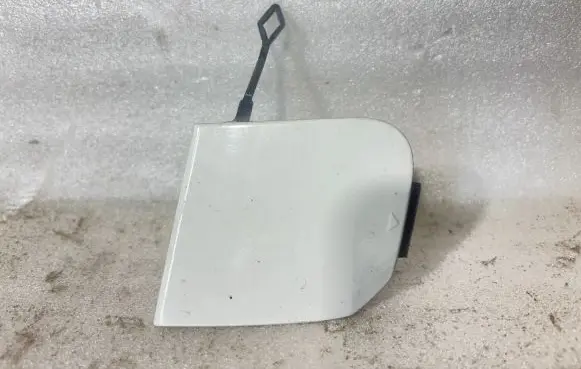 BMW 7 G11 G12 Front tow hook cap/cover 8073945