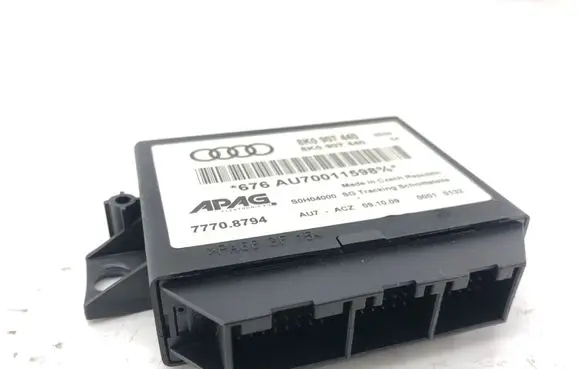 Audi Q7 4L Parking PDC control unit/module 8K0907440