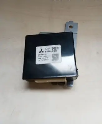Mitsubishi Outlander Light module LCM 8634A055