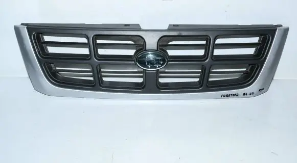 Subaru Forester SF Front bumper upper radiator grill