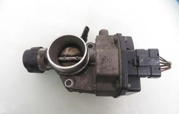 Renault Espace - Grand espace IV Throttle body valve 8200287157
