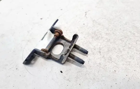 Honda Jazz Tailgate/trunk/boot hinge