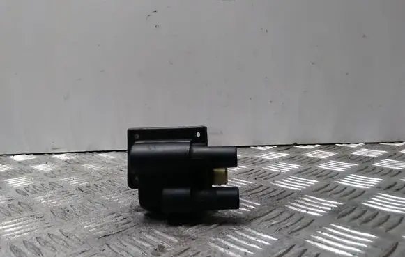 Renault Clio II High voltage ignition coil 7700100589