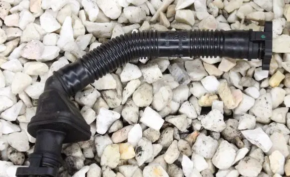 BMW 3 E90 E91 Breather hose/pipe 7553949