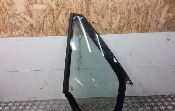 Ford Transit Front door vent window glass four-door 43R00003