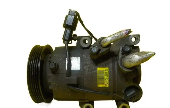 KIA Soul Air conditioning (A/C) compressor (pump) F500FGDCA02 D4FB