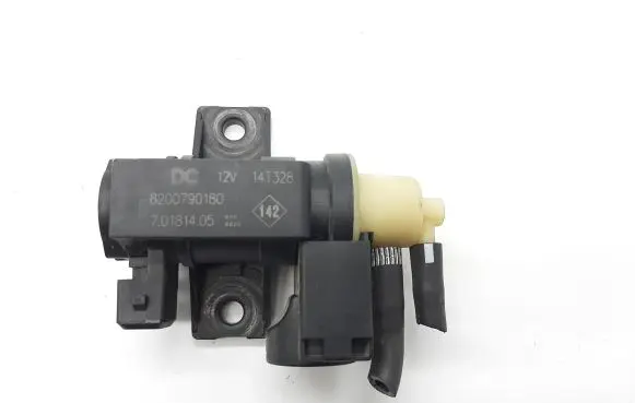 Mercedes-Benz A W176 Turbo solenoid valve 8200790180 70181405