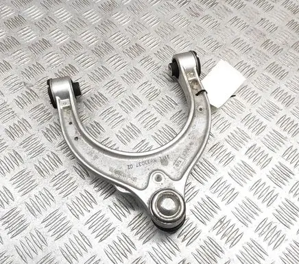 BMW 5 G60 Front lower control arm/wishbone 8833037