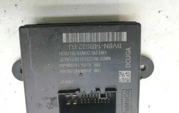 Ford Focus Door control unit/module BV6N14B532BJ
