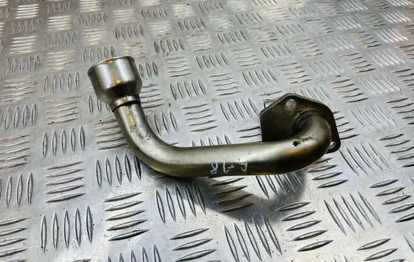 Mercedes-Benz R W251 EGR valve line/pipe/hose 3008Q10525