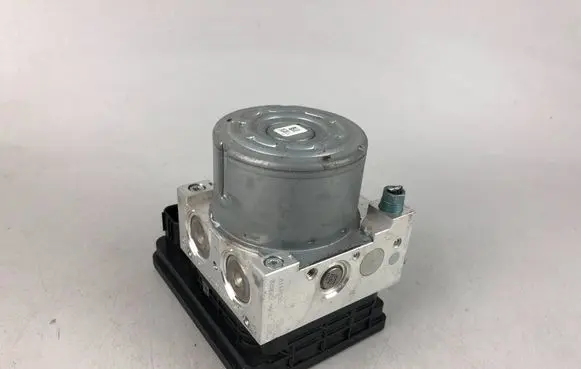 Mini One - Cooper F56 F55 ABS Pump 5A374B3 5A374B4