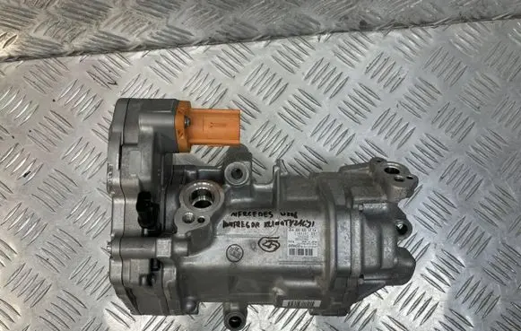 Mercedes-Benz C W206 Air conditioning (A/C) compressor (pump)