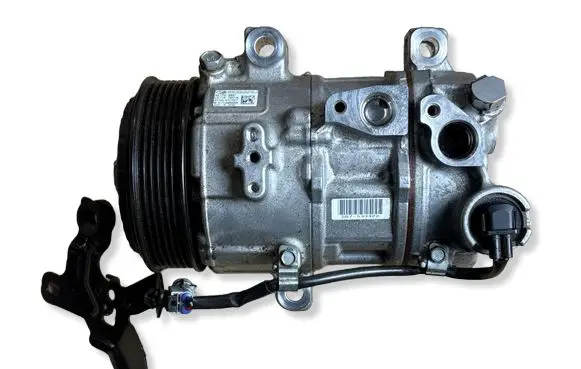 Subaru Forester SK Air conditioning (A/C) compressor (pump) 4472509900