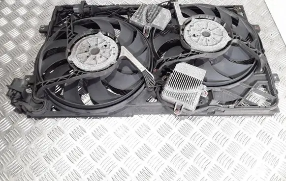 Volkswagen Phaeton Radiator cooling fan shroud 3D0121207J 3D0121191K