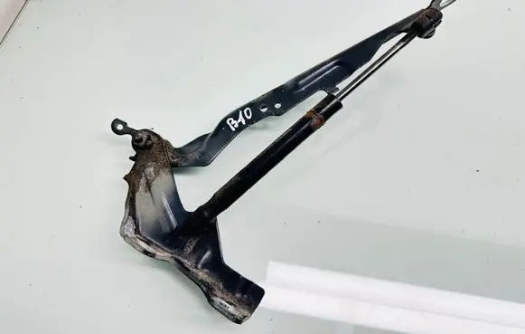 Volvo V70 Engine bonnet/hood hinges 31385811