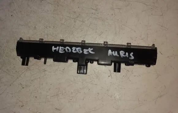Toyota Auris E180 Third/center stoplight PPTD20 0U319