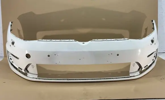 Volkswagen e-Golf Front bumper 5GE807221C