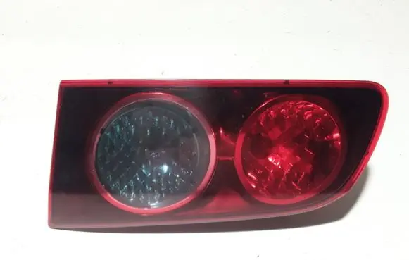Tailgate rear/tail lights