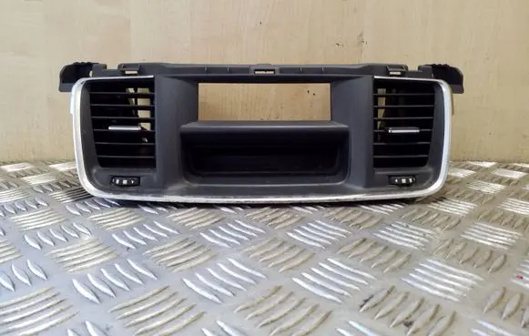 Peugeot 508 Dash center air vent grill 9686457877 9686445277 9688552977